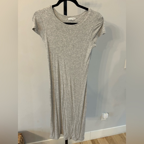 Club Monaco Dresses & Skirts - Club Monaco size medium dress